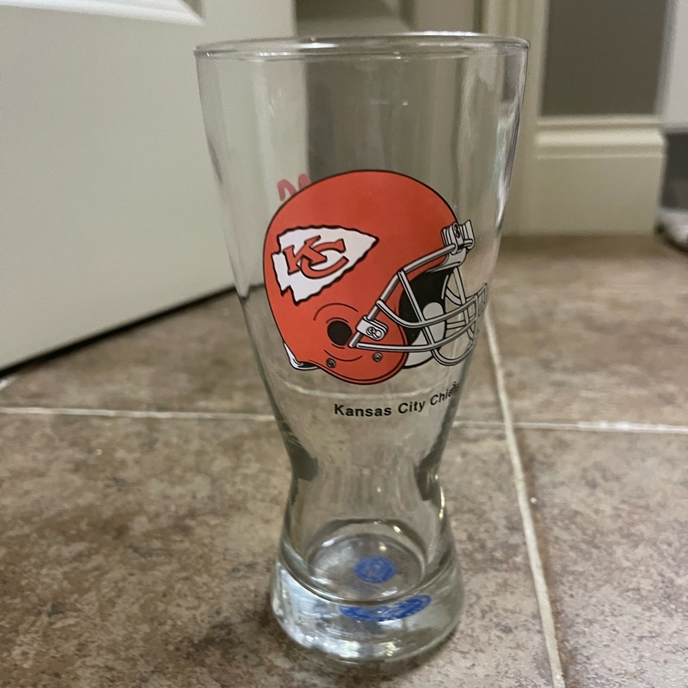 Kansas City chief beer glass